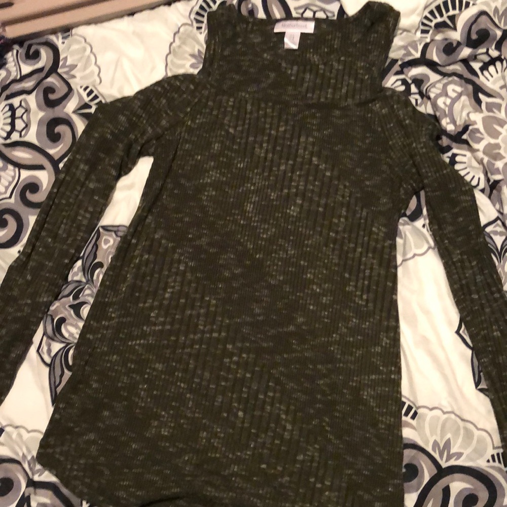 Ribbed Maternity Shirt